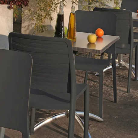 Стілець пластиковий "Charlotte Deco Chair" сірий2